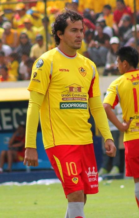 Iván Kaviedes — batalla de aura de Ecuador