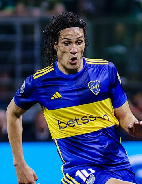 Edinson Cavani — batalla de aura de Uruguay